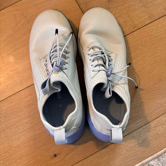 Clove Nursing Sneakers - Picture 7 of 8